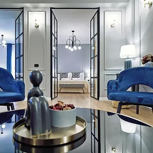 https://lilienblum-chic.it-lombardy.com